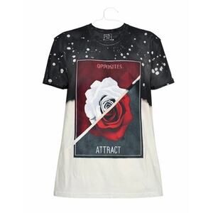 Rue21 Opposites Attract Rose Graphic T-Shirt Medium